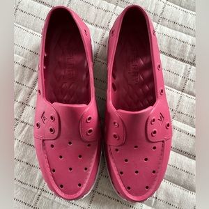 NWOT Men’s (9) Sperry Loafer Crocs